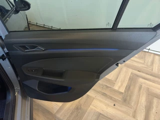 Volkswagen Golf – thumbnail 33