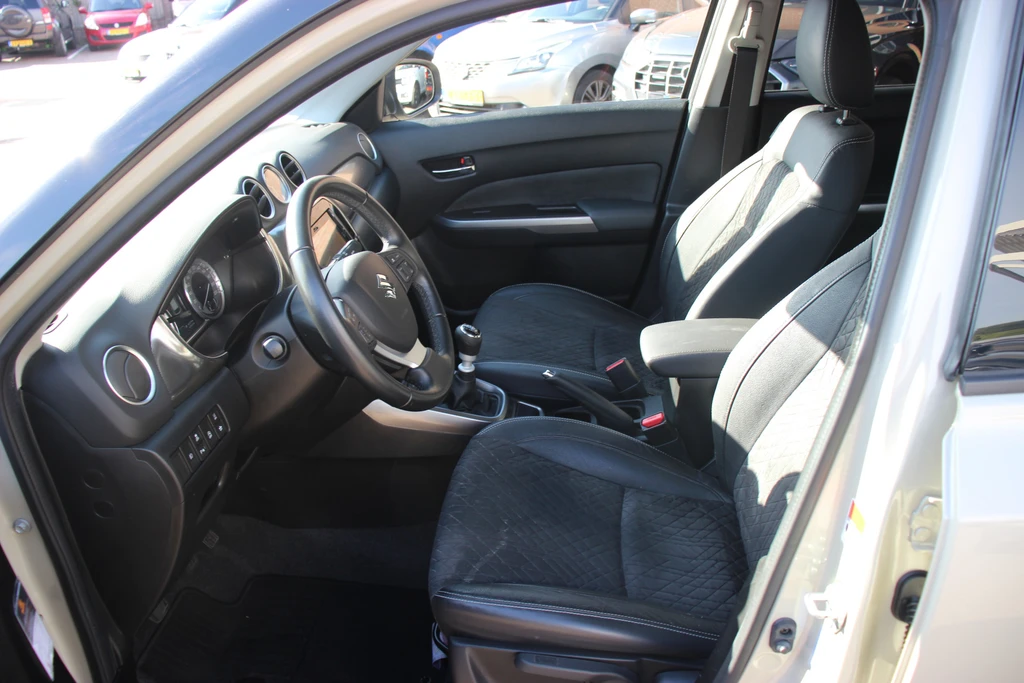 Suzuki Vitara – foto 11