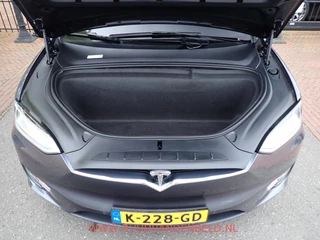 Tesla Model X – thumbnail 37