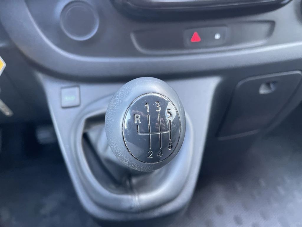 Opel Vivaro – foto 24