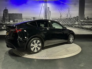 Tesla Model Y – thumbnail 9