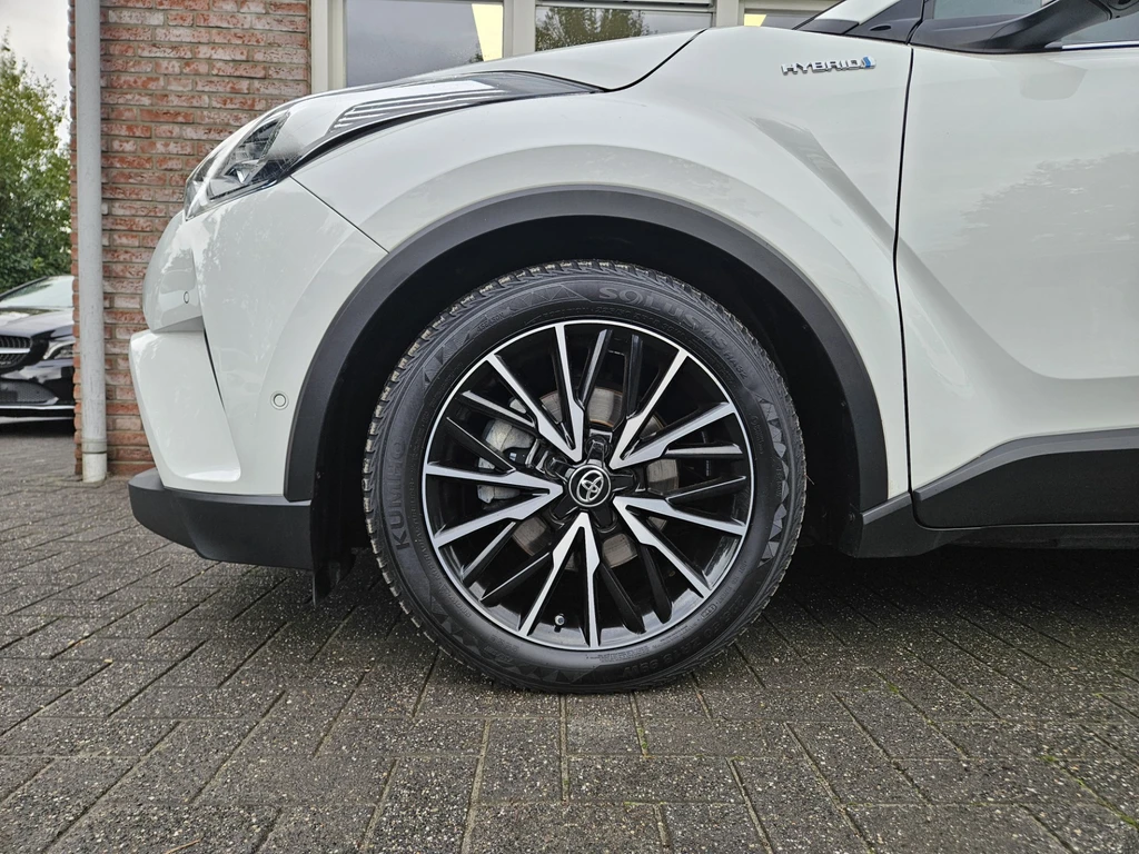Toyota C-HR – foto 30