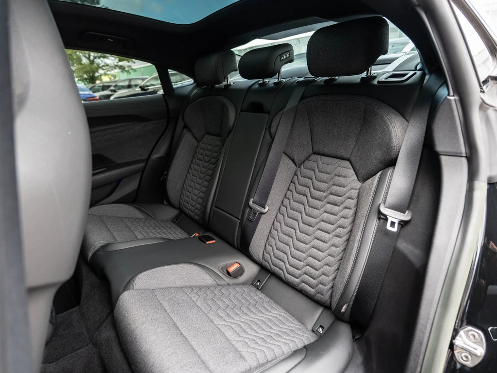 Audi e-tron GT – foto 18