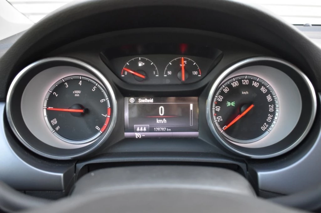Opel Astra – foto 24