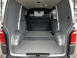 Volkswagen Transporter – thumbnail 25