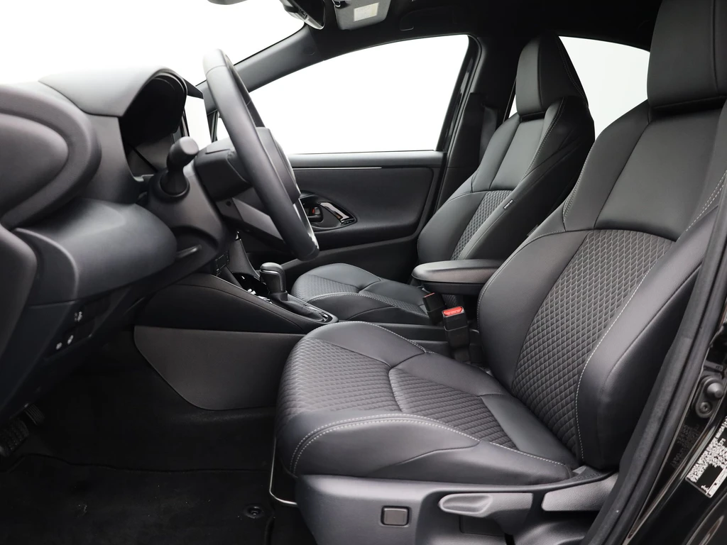 Toyota Yaris – foto 16