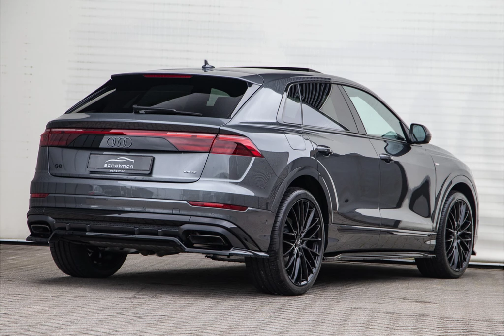 Audi Q8 – foto 6