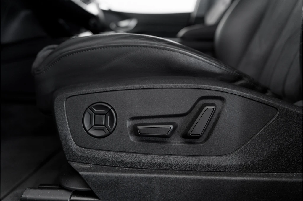 Audi e-tron – foto 16
