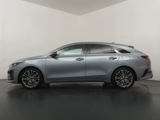 Kia ProCeed – thumbnail 2