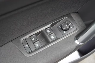 Volkswagen Touran – thumbnail 29