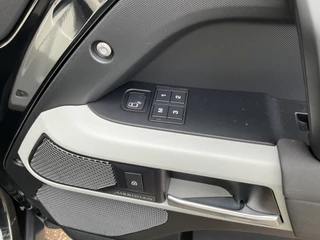 Land Rover Defender – thumbnail 34