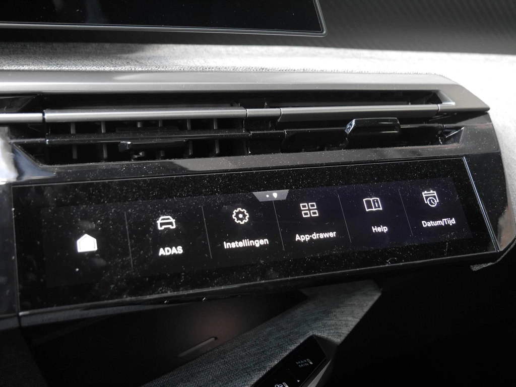 Peugeot e-3008 – foto 32
