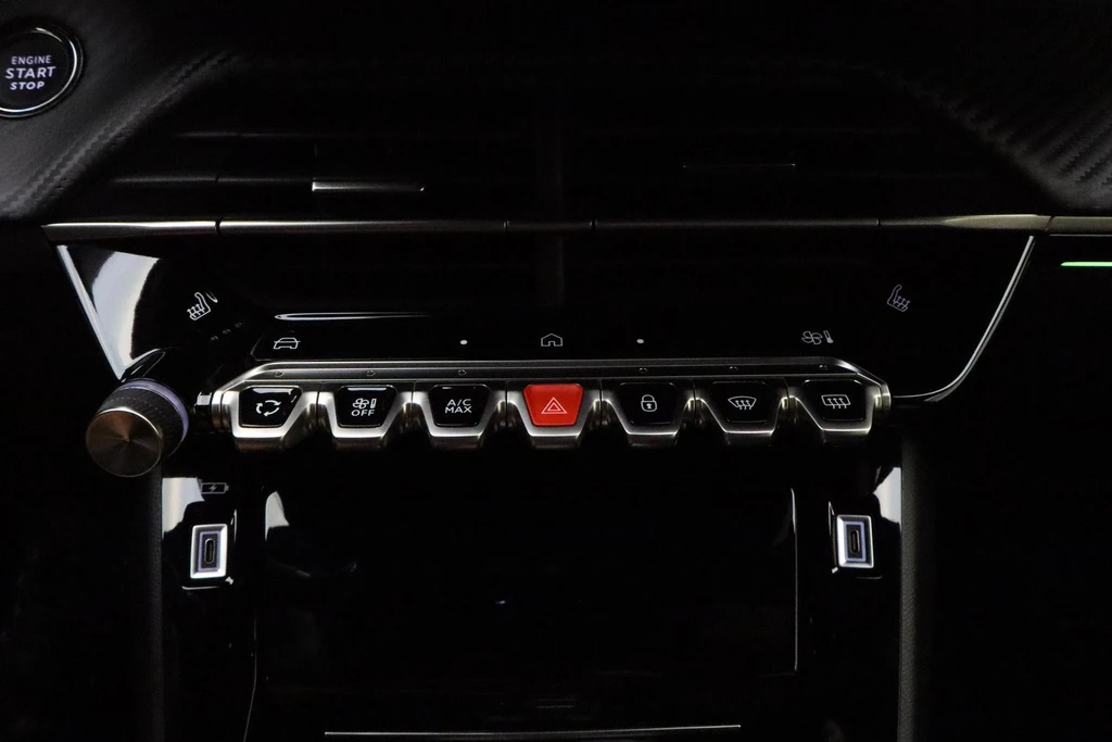 Peugeot e-208 – foto 25