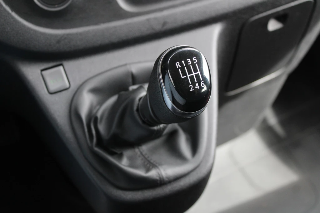 Renault Trafic – foto 30