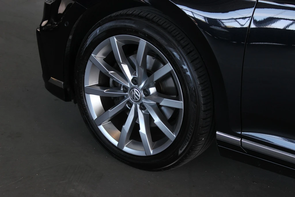 Volkswagen Passat – foto 22