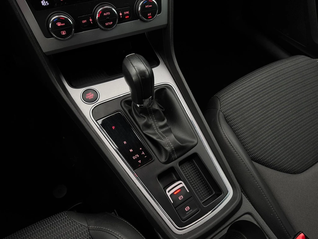 SEAT Leon – foto 27