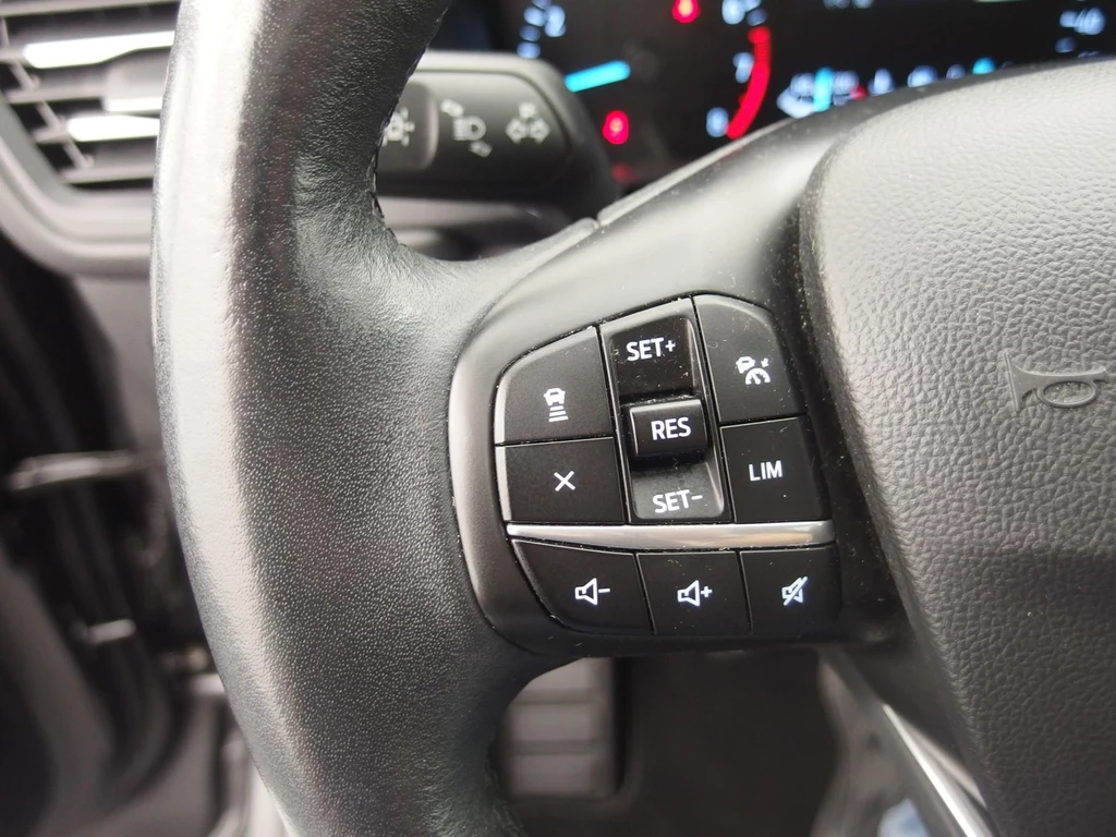 Ford Kuga – foto 23