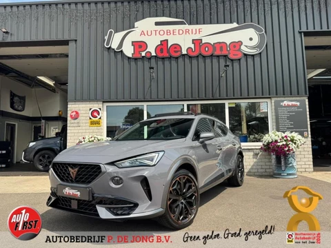 CUPRA Formentor 1.4 E-Hybrid VZ PERF. VZ stuur Panoramadak Trekhaak El.klep Camera Blis 245PK Erg mooi!