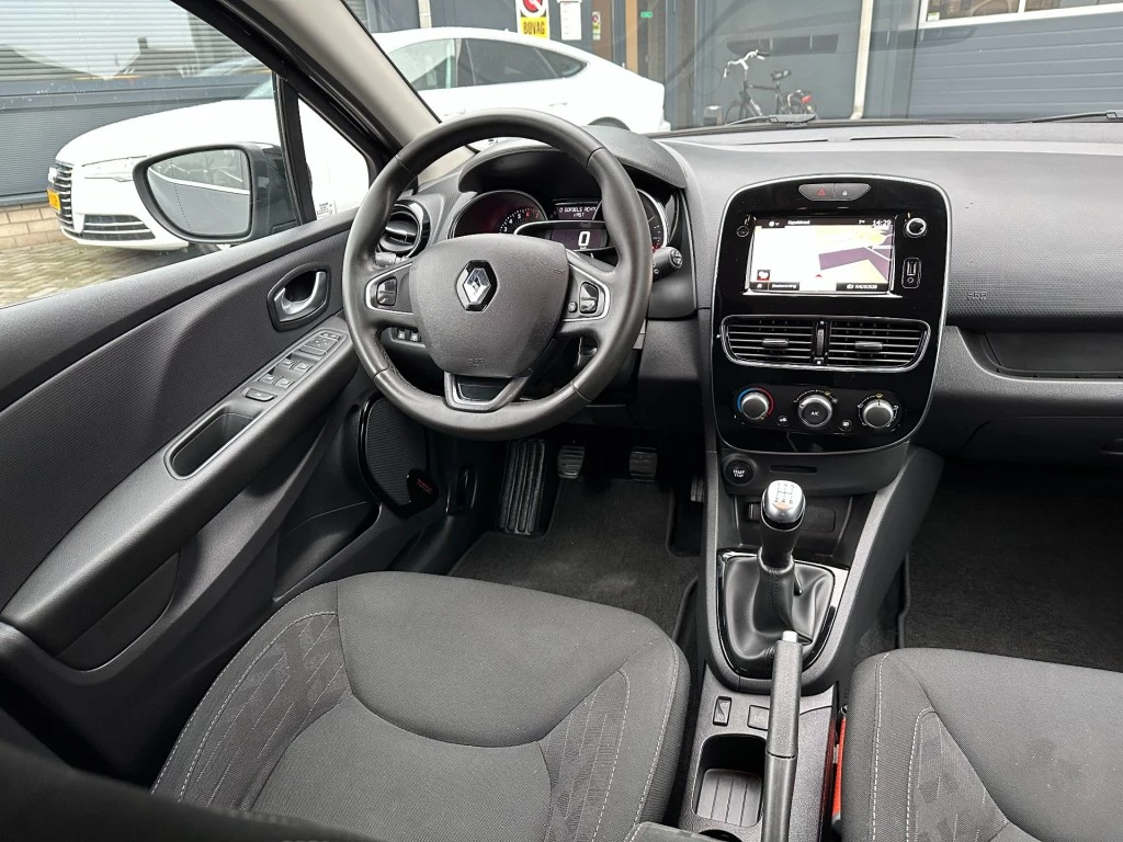 Renault Clio – foto 15
