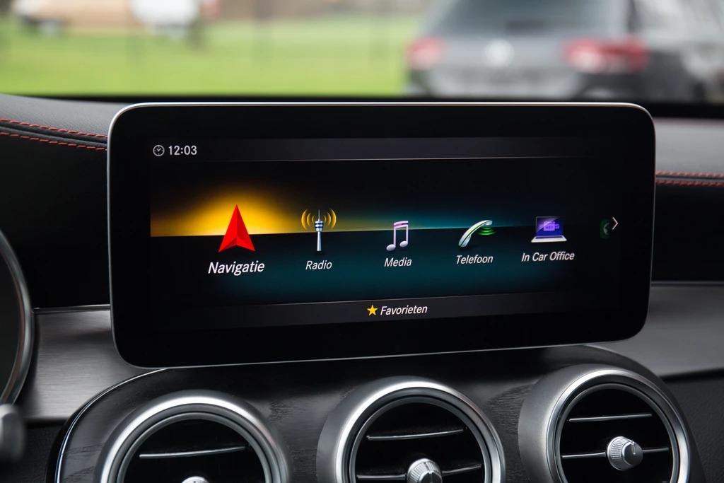 Mercedes-Benz C-Klasse – foto 16