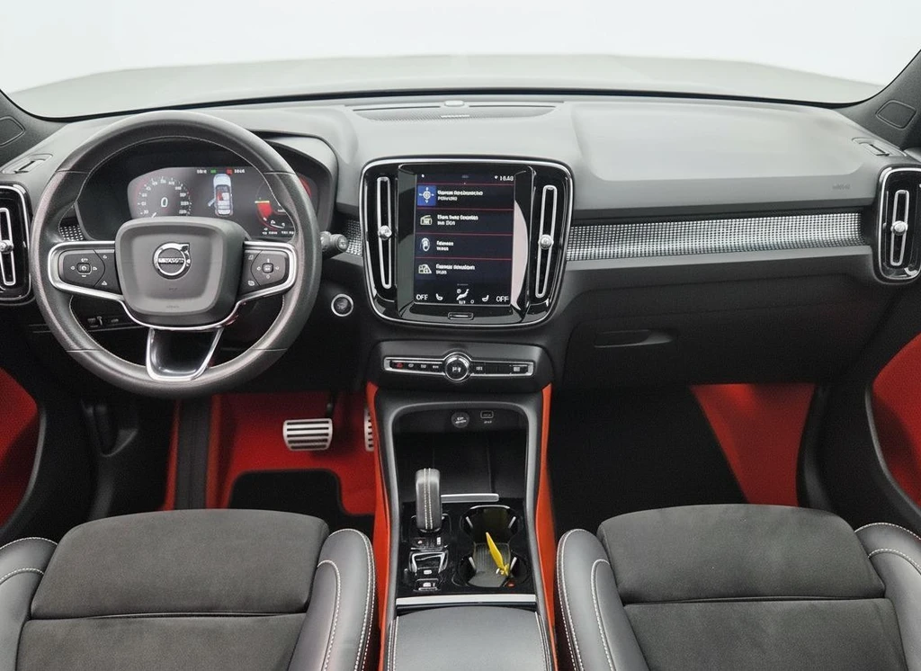 Volvo XC40 – foto 10