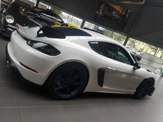 Porsche 718 – thumbnail 6