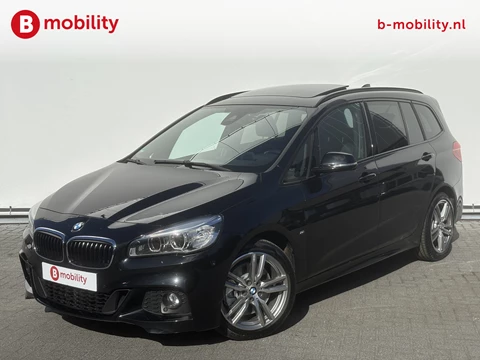 BMW 2 Serie Gran Tourer 220i High Executive M-Sport Trekhaak 1.500KG | Panoramadak | Hifi Sound | Head-Up | Navigatie Prof. | Sportstoelen |