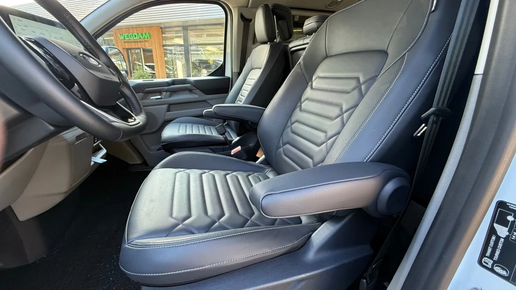Ford Tourneo Custom – foto 27
