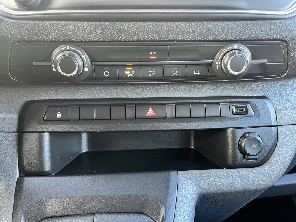Peugeot Traveller – foto 30