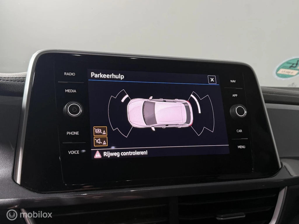 Volkswagen T-Roc – foto 25