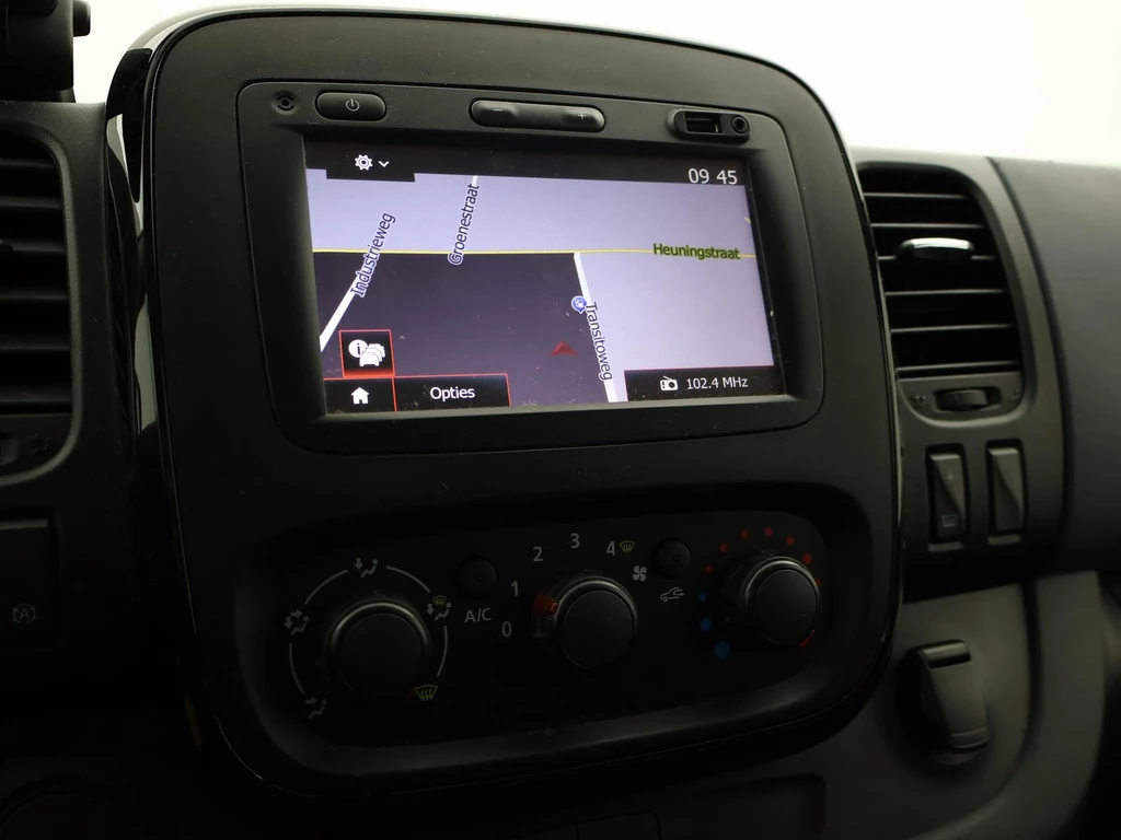 Opel Vivaro – foto 22