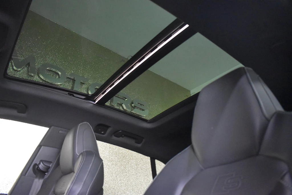 Audi Q8 – foto 10