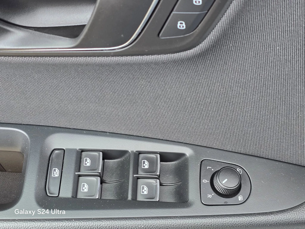 SEAT Leon – foto 13