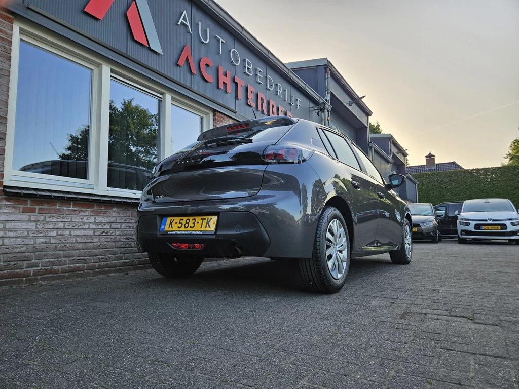 Peugeot 208 – foto 6