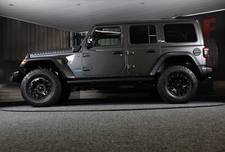 Jeep Wrangler – thumbnail 3