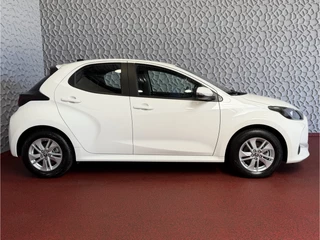 Toyota Yaris – thumbnail 6