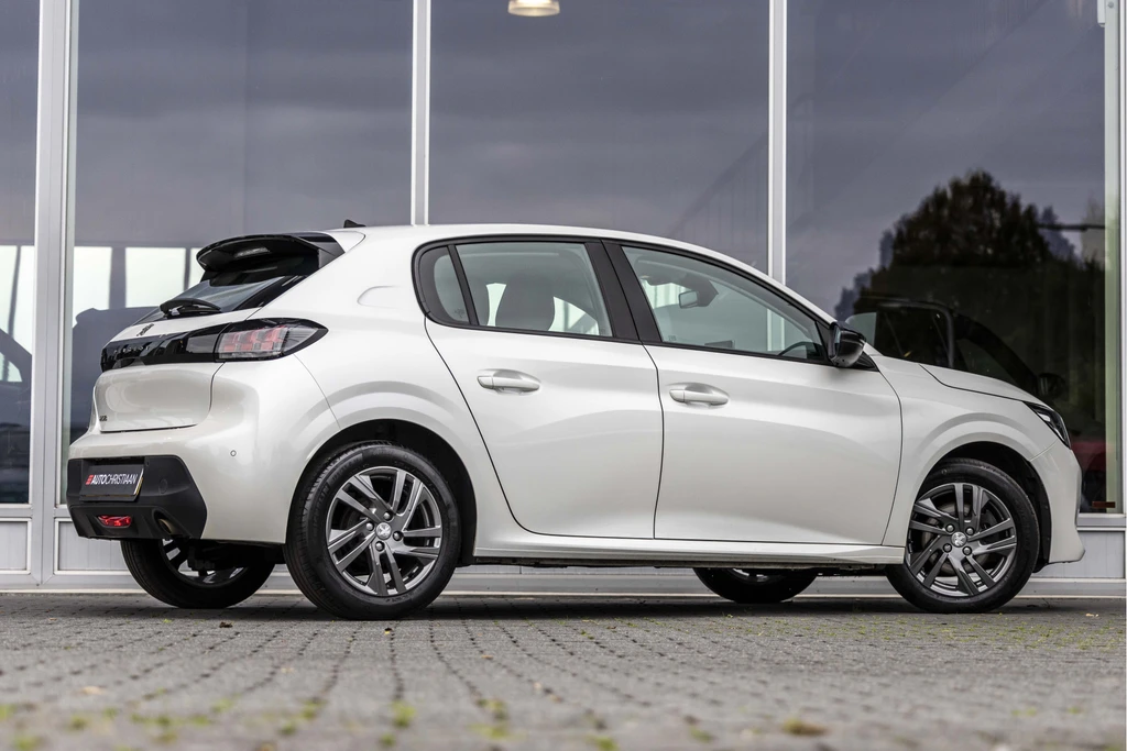 Peugeot 208 – foto 7