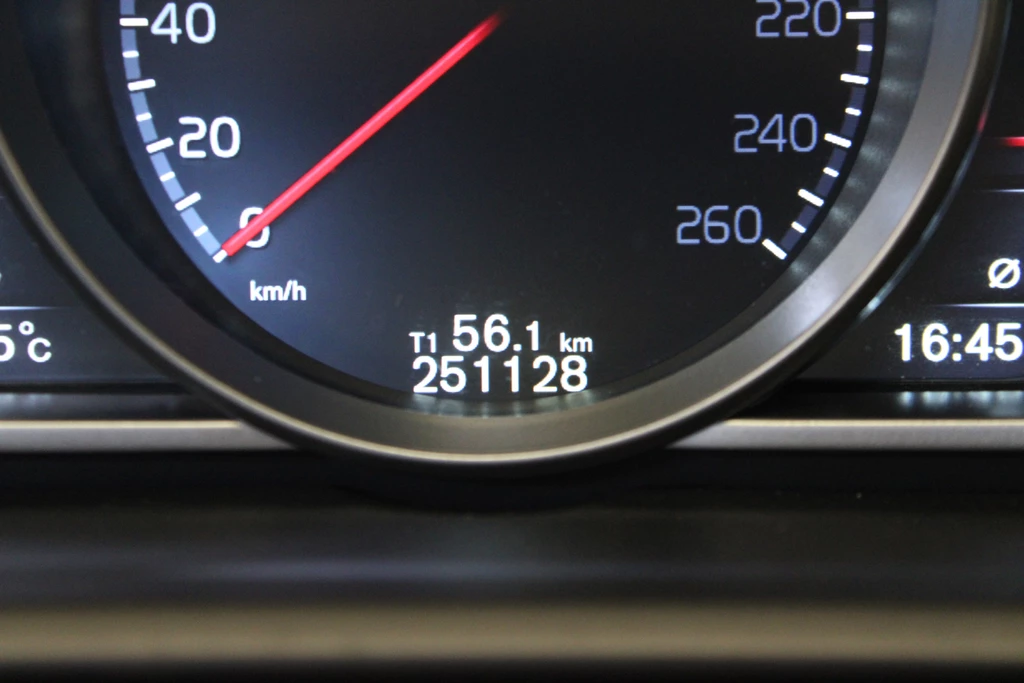 Volvo V40 – foto 16