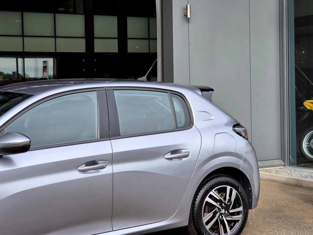 Peugeot 208 – foto 5
