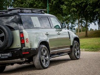 Land Rover Defender – thumbnail 6