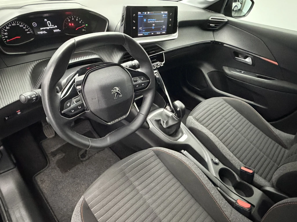 Peugeot 208 – foto 15