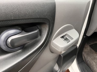 Nissan e-NV200 – thumbnail 15