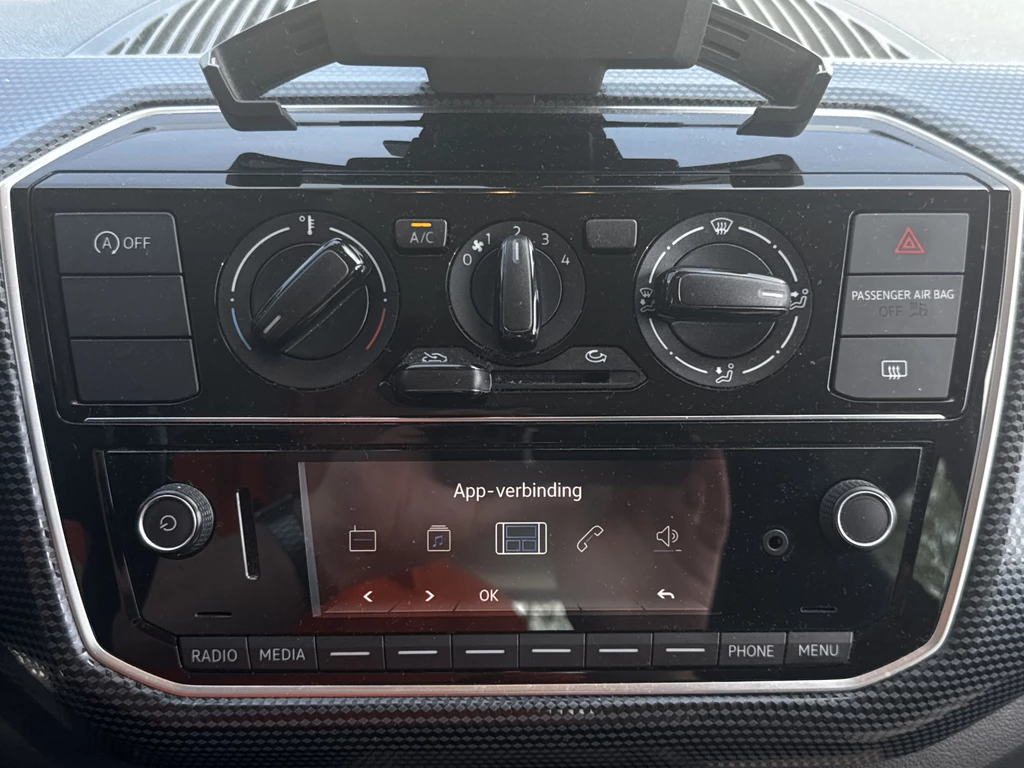 Volkswagen up! – foto 13