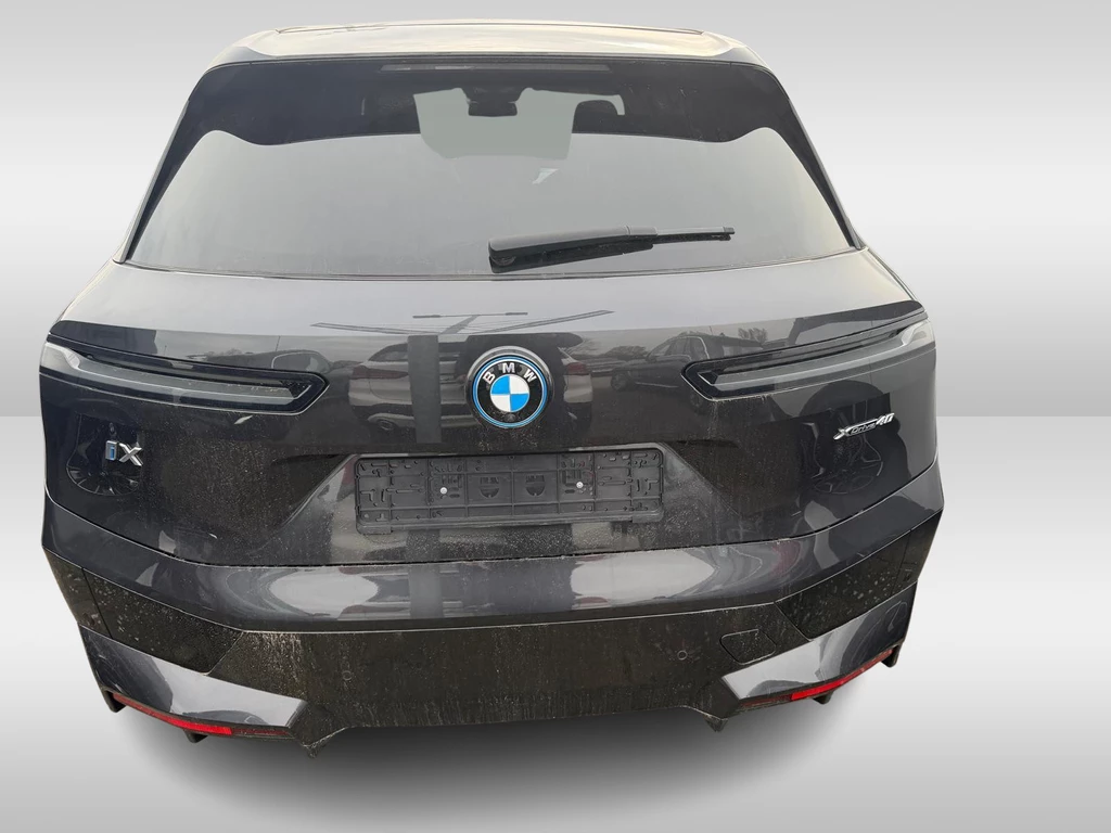 BMW iX – foto 3