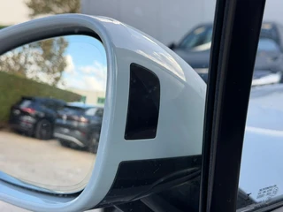 Porsche Macan – thumbnail 8