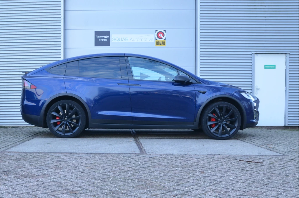 Tesla Model X – foto 6