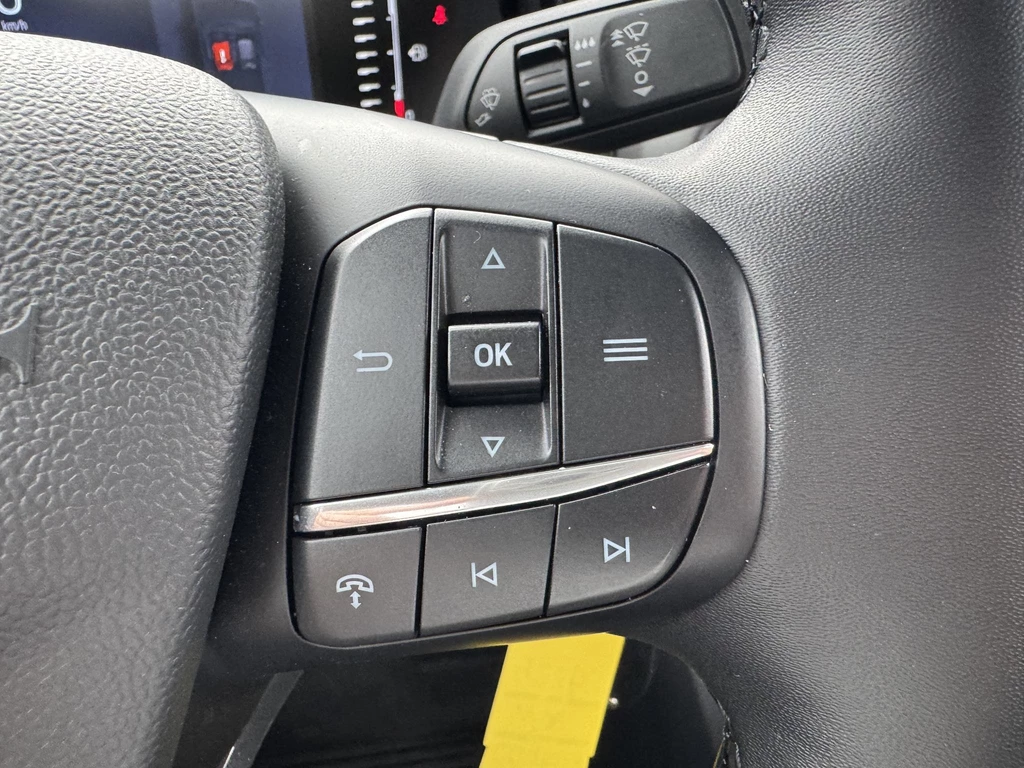Ford Transit Courier – foto 14