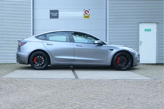 Tesla Model 3 – thumbnail 4