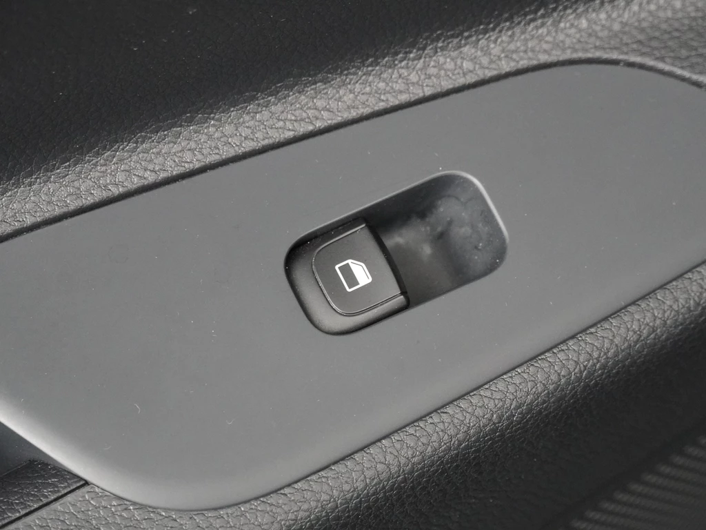 Kia Stonic – foto 38