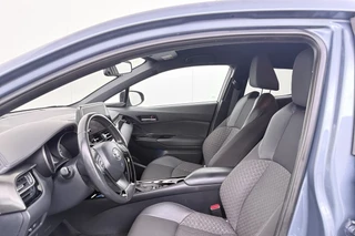 Toyota C-HR – thumbnail 10